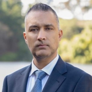 Owner of Guru Realty and Chauffeur Australia.